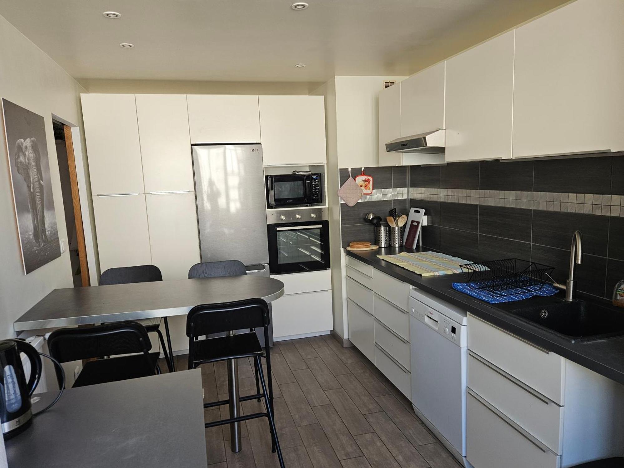 Chambre En Colocation Fille, Proche Mer, Climatisation Toulon Extérieur photo